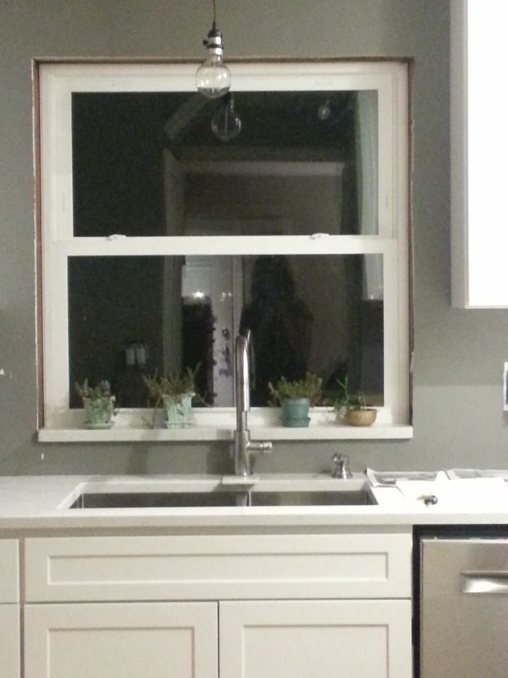 Square 60/40 sink faucet placement dilemma