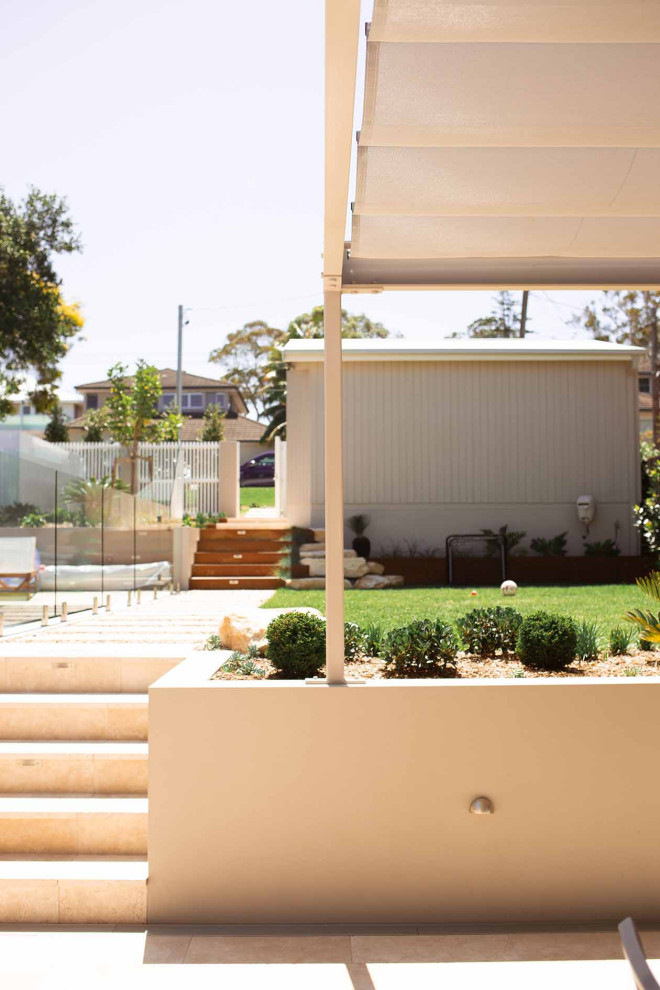 Design ideas for a contemporary exterior in Sydney.