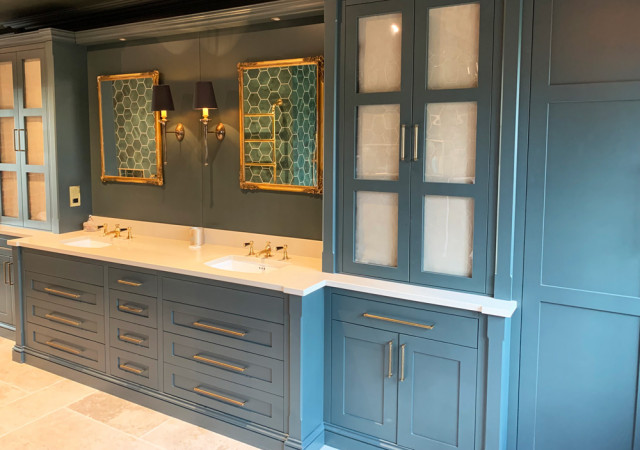 Bespoke luxury fitted bathroom cabinets - Traditional - Bathroom ...