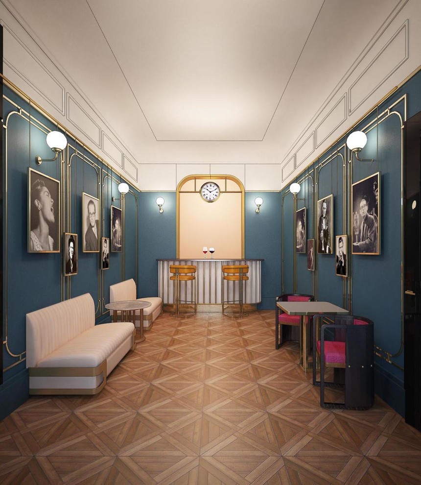 На 10 минут старше