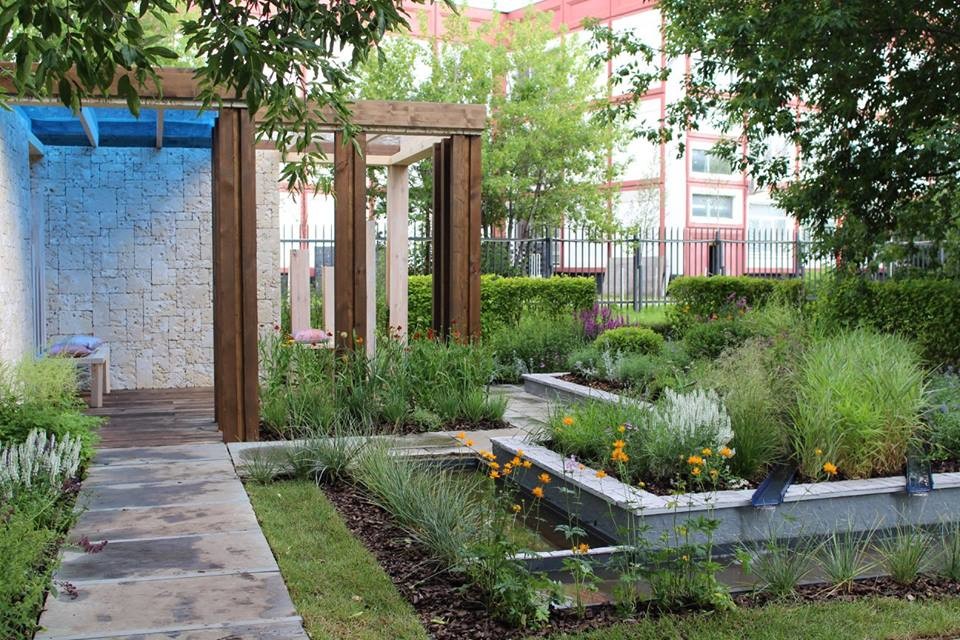 Золотая медаль и звание лучший сад международного конкурса "Moscow Flower Show"