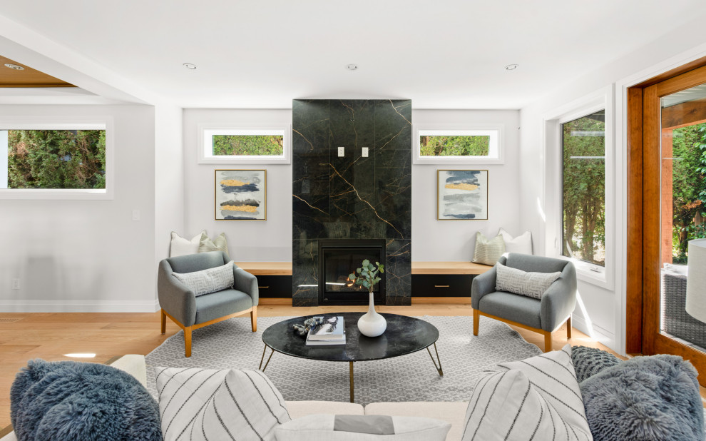 Inspiration for a transitional home design remodel in Vancouver