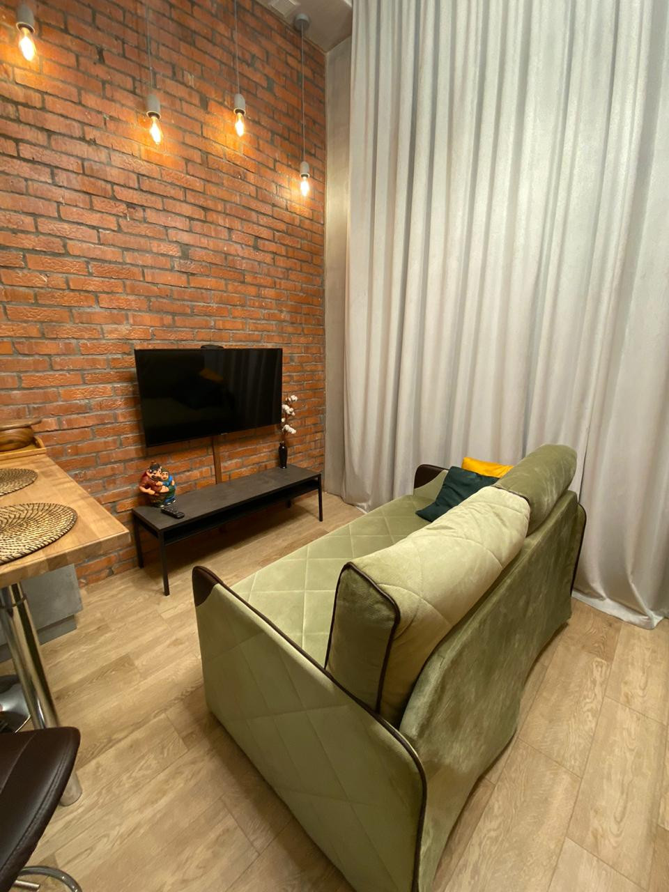 Двухуровневые апартаменты на Окружной