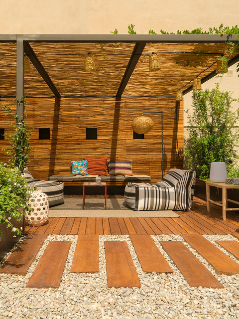 D&Uacute;PLEX EL FARR&Oacute; modern-patio