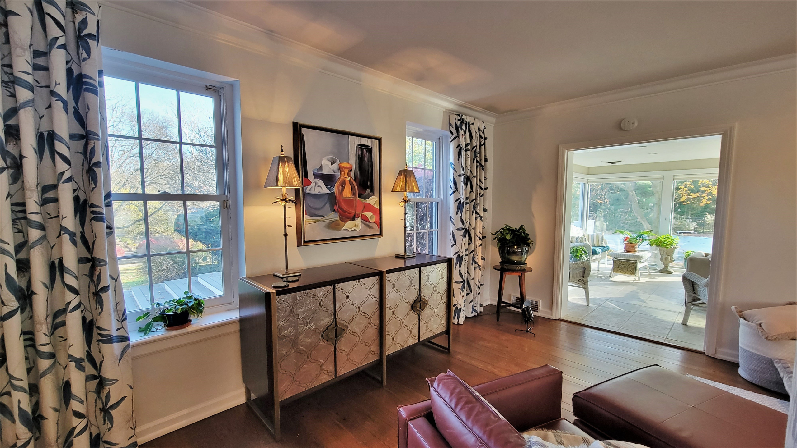 Art Nuevo Meets Mid-Century Design