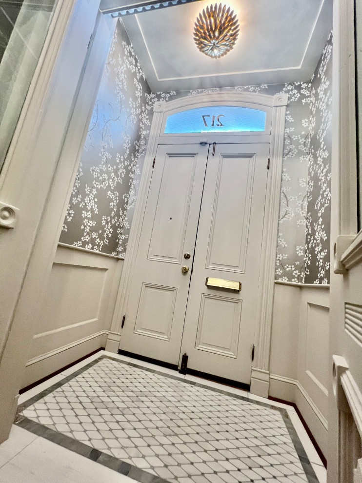 Capitol Hill Entryway