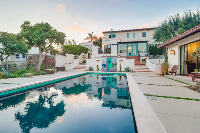 Loma Portal_Pool House & Gym american-southwest-swimming-pool-and-hot-tub