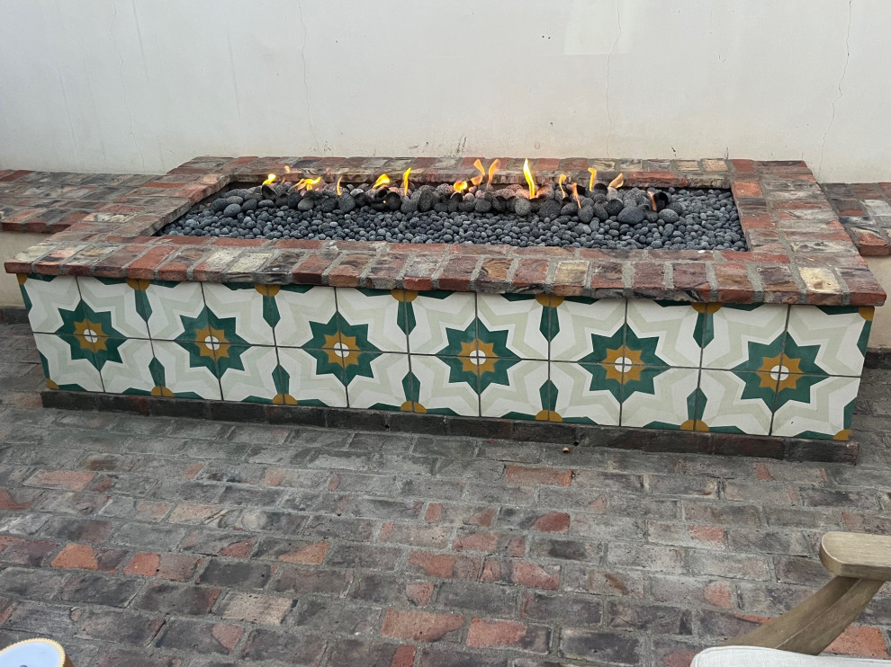 Fireplaces and Fire features