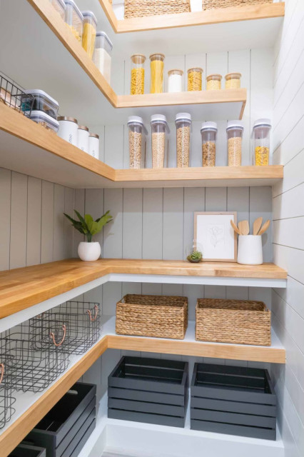 Pantry 