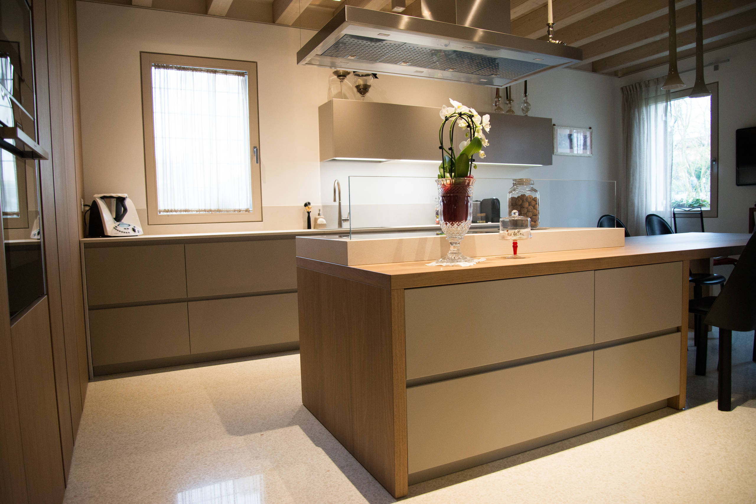 Tradizione contemporanea | 240 MQ