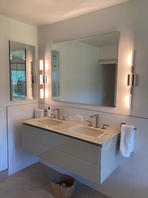 Birmingham minimal white master bath