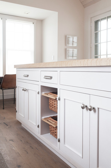 Nantucket Cottage Kitchen Island Farmhouse Kitchen Boston