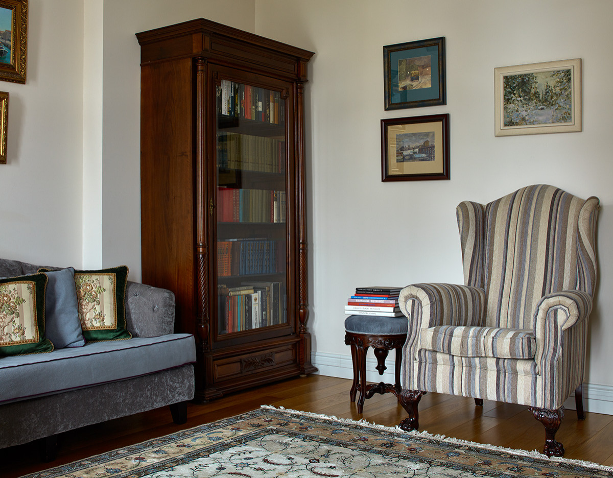 Москва, Средний Кисловский