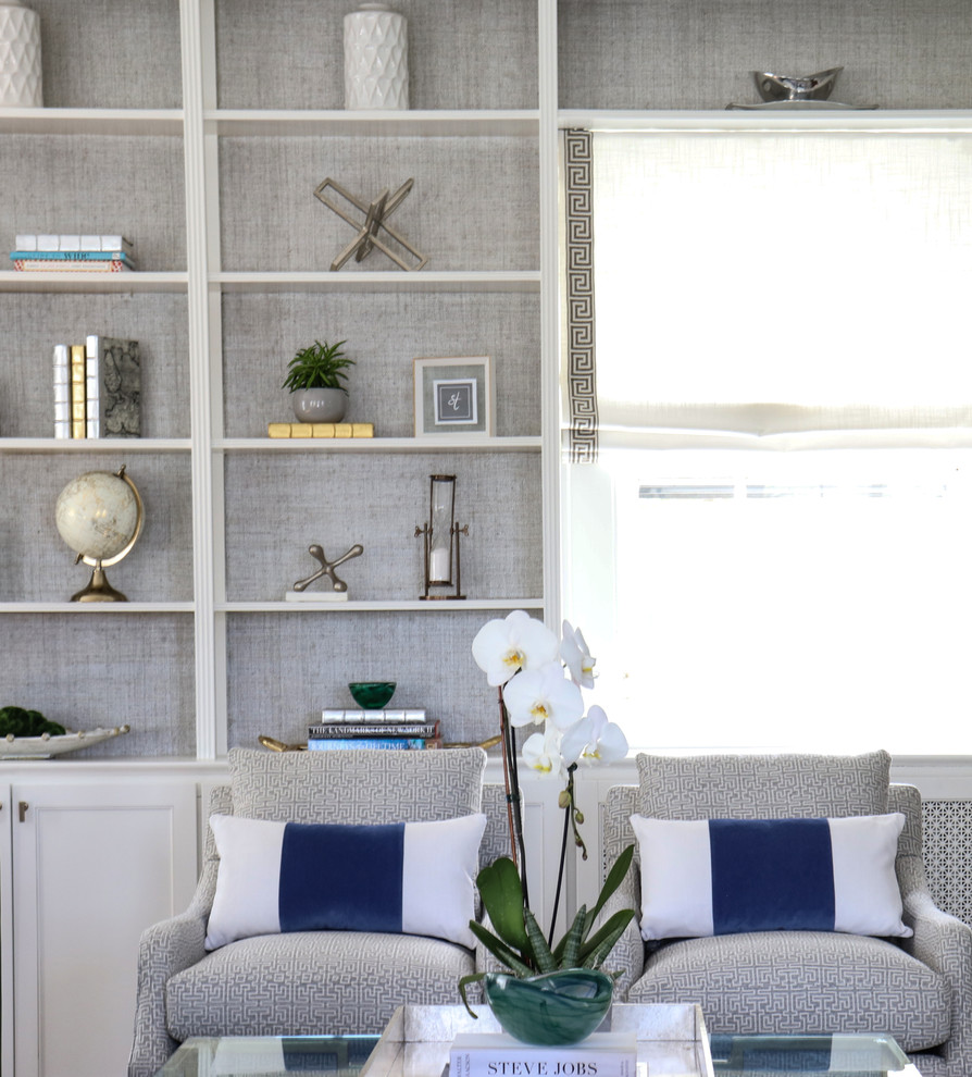 Home design - transitional home design idea in New York