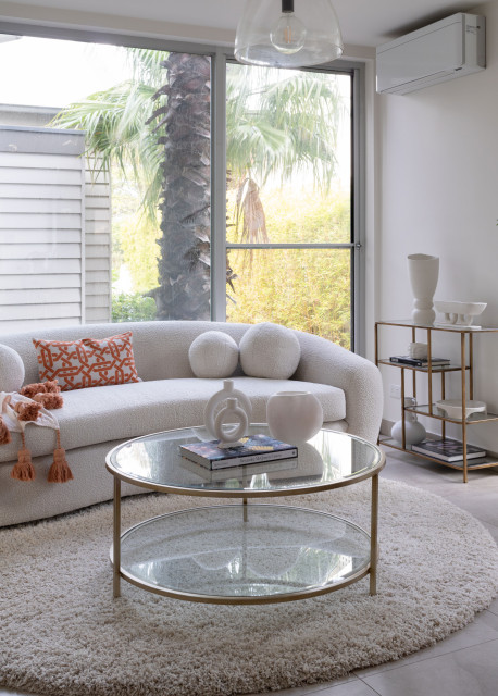 Wave Street, Hampton living-room