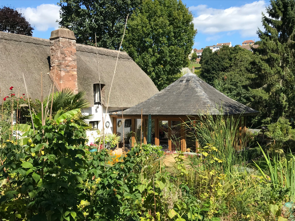 Oak framed Garden Room extension to Listed Building