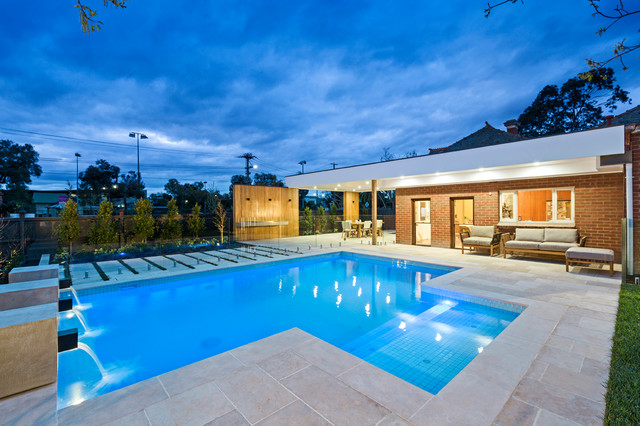 Essendon trendy-pool