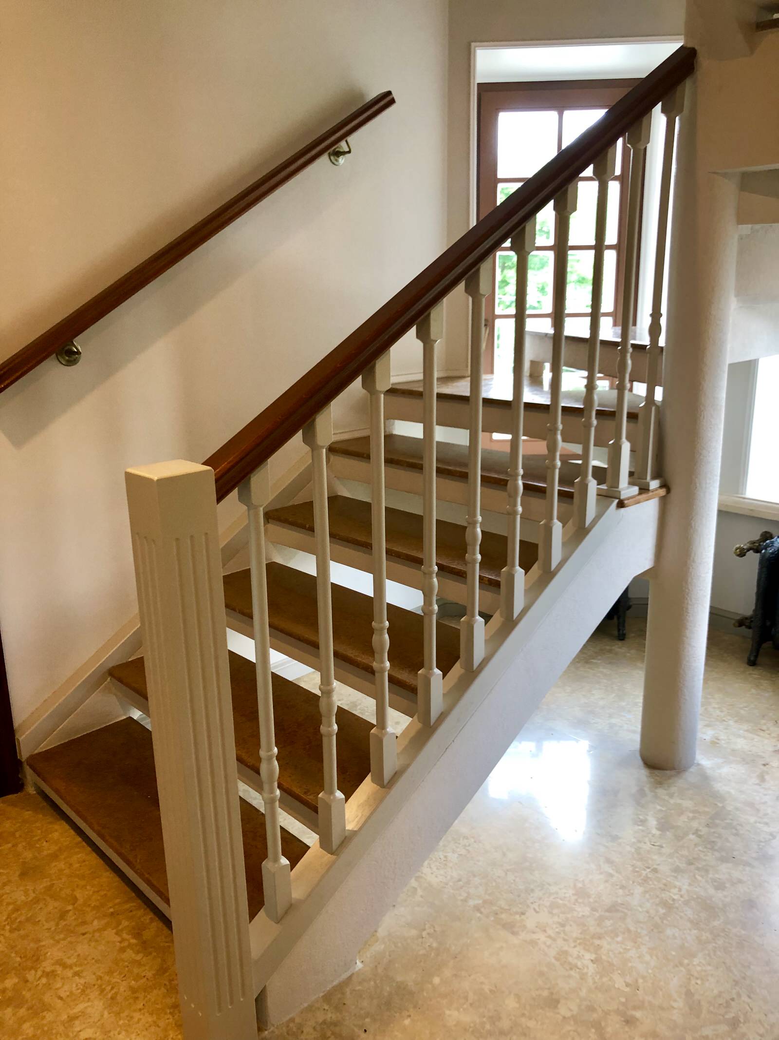 Лестница в загородном доме