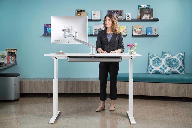 Adjustable Height Sit Stand Desks Minimalistisch Arbeitszimmer