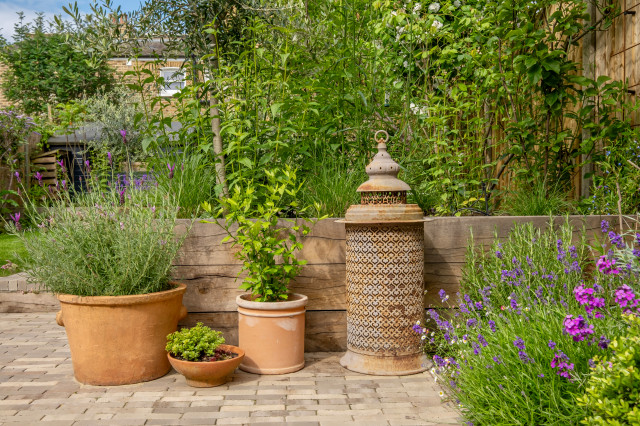 Teddington - Rear Garden Project 