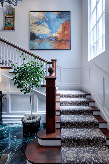 Entry classique-escalier