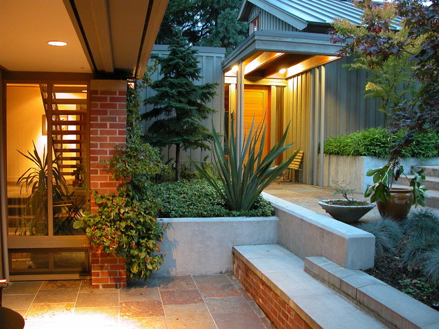 ext1 contemporary-garden