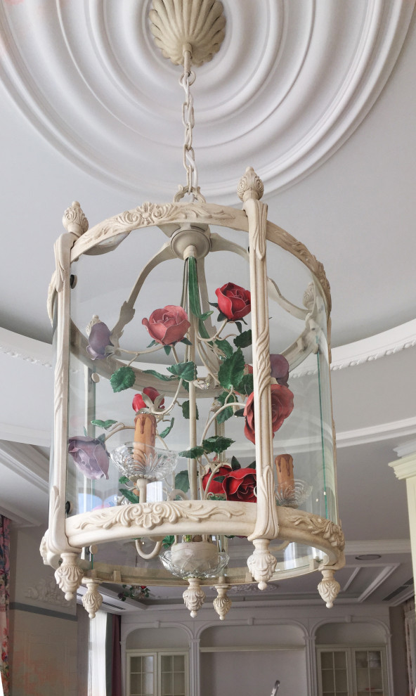 квартира в французском стиле в процессе декорирования