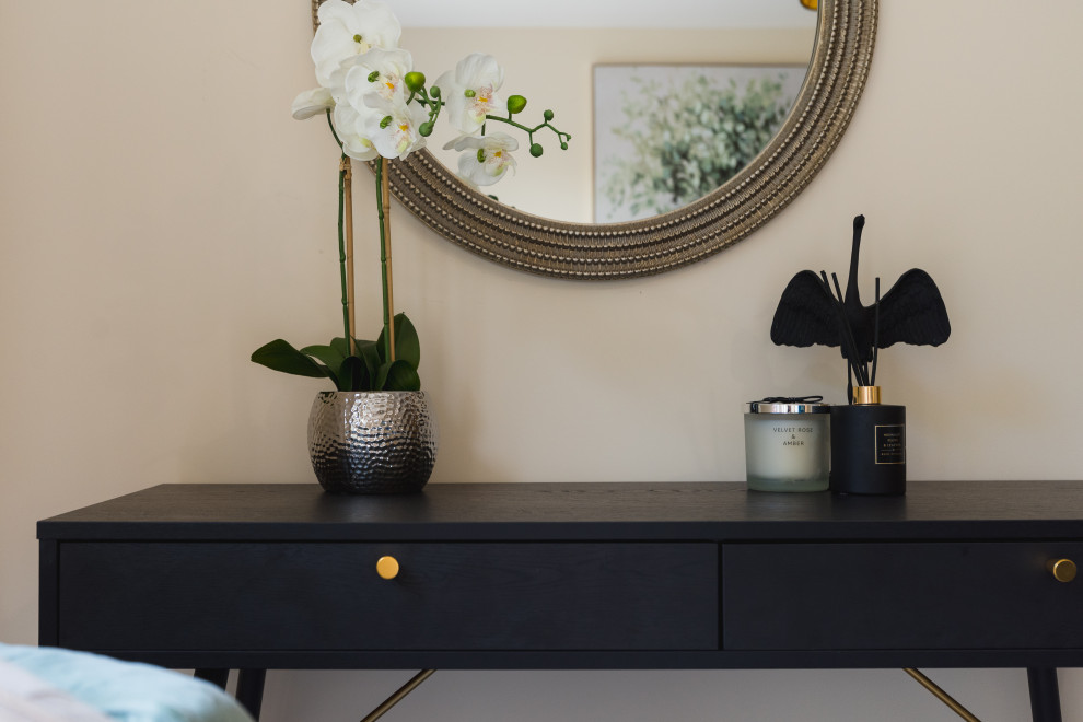 Spring Gardens - New Build - Stage to Sell