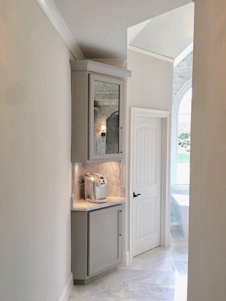 Lukino's Master bathroom