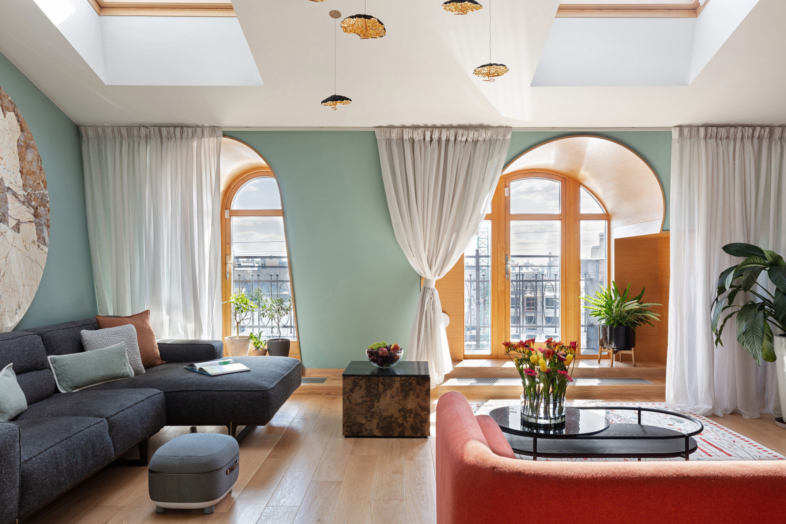 Квартира 221