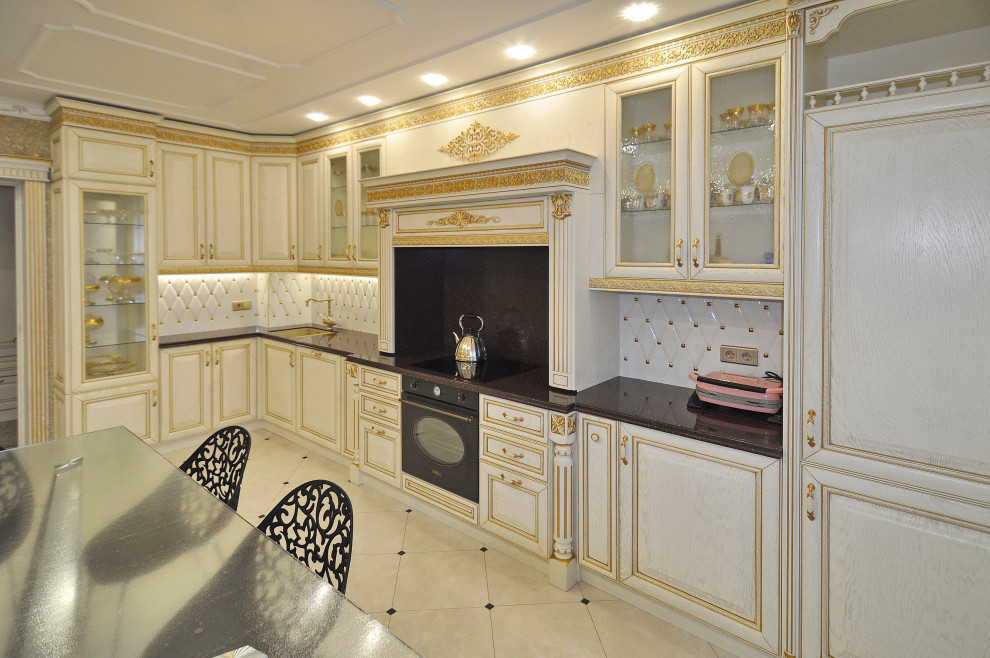 Кухня Алиери (патина золото)