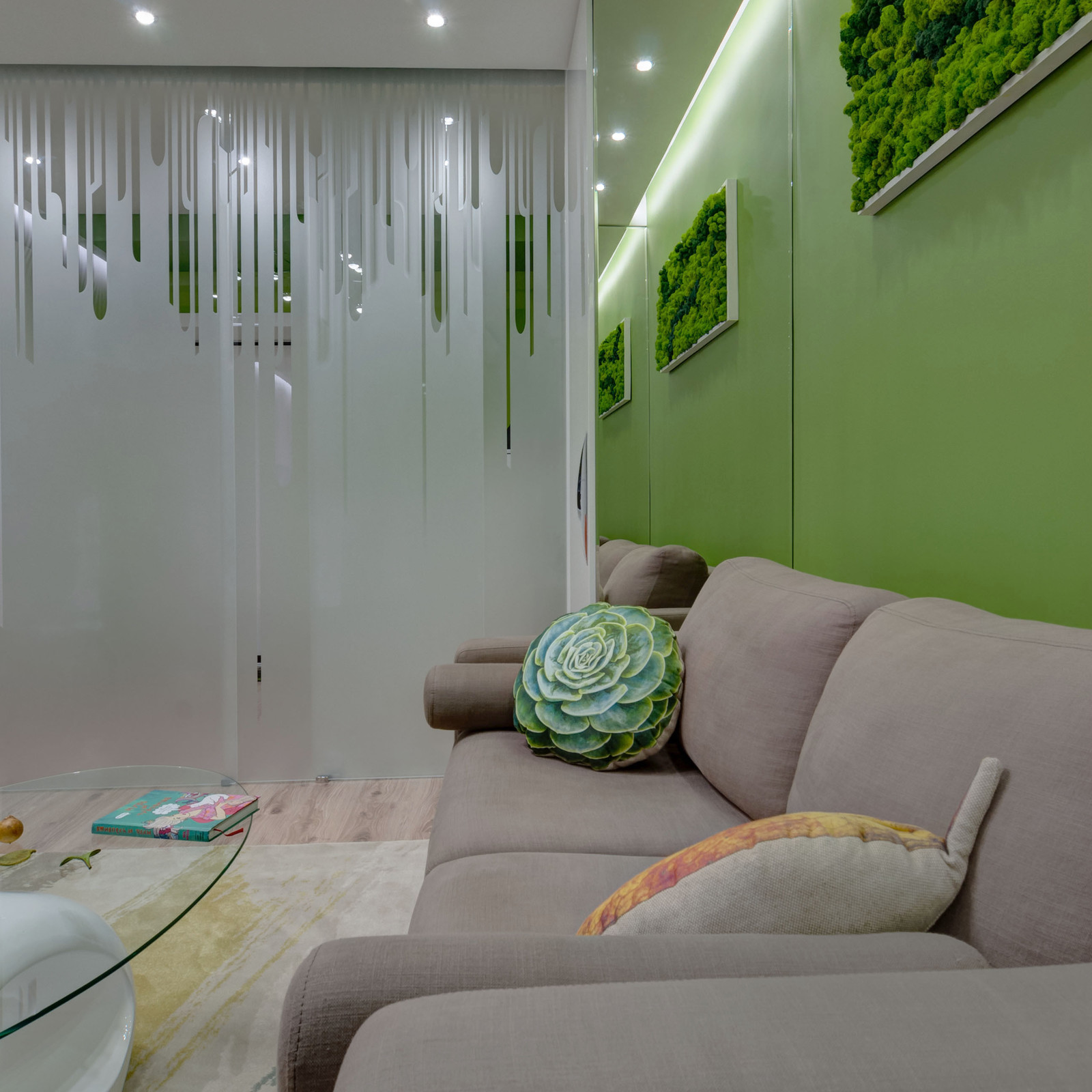 "Акварельная драма" - квартира с яркой индивидуальностью