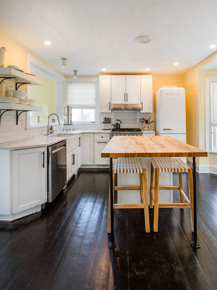 Transitional kitchen photo in Boston