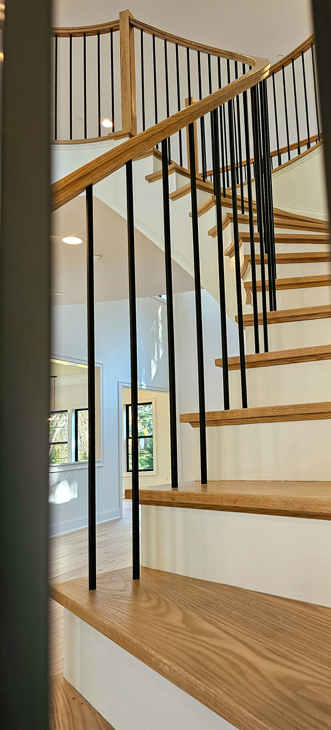 110_Welcoming Elegant Curve in Spacious Home, Bethesda MD 20817