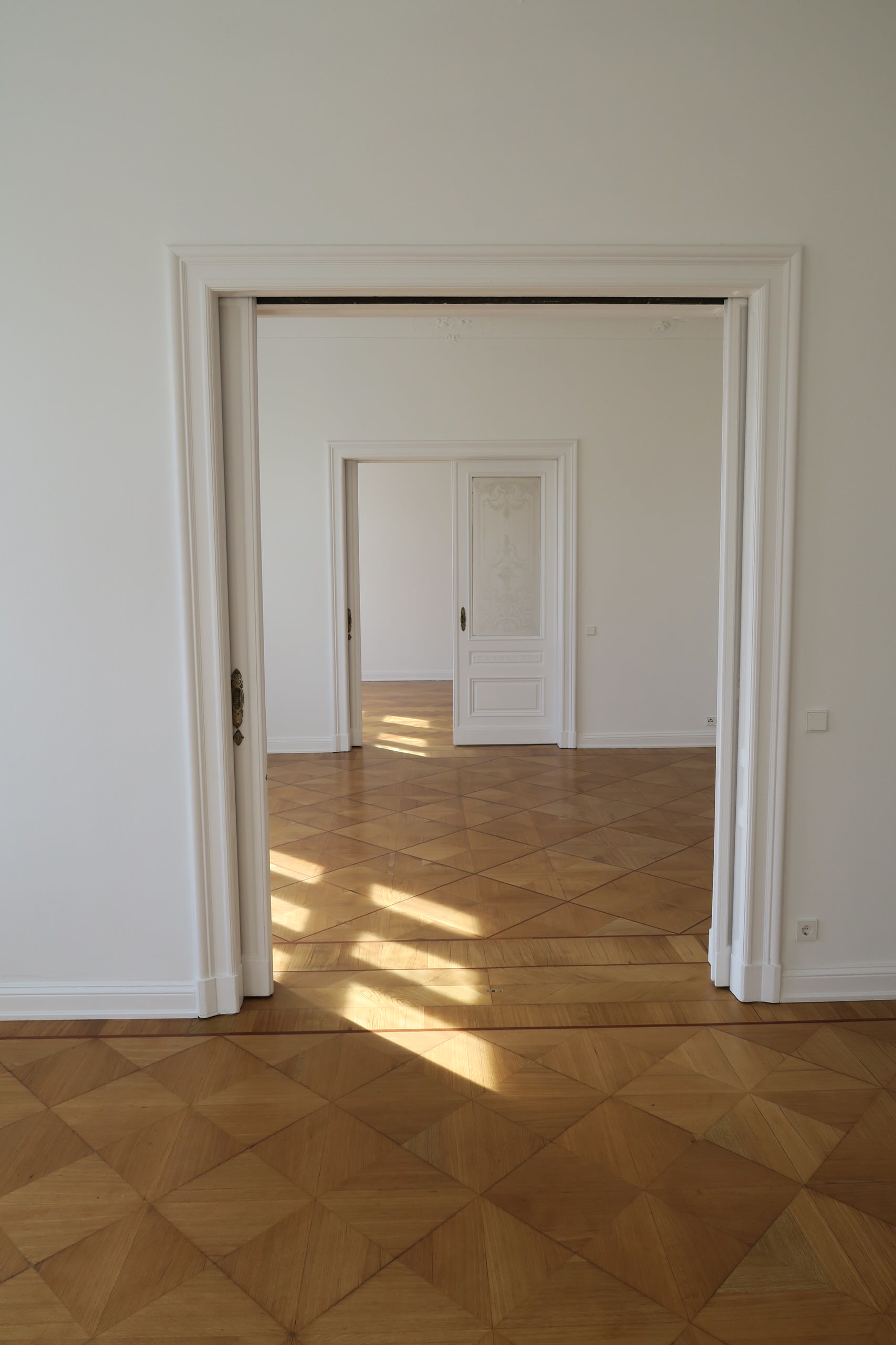 Mommsenstraße 1 Restaurierung Tafelparkett