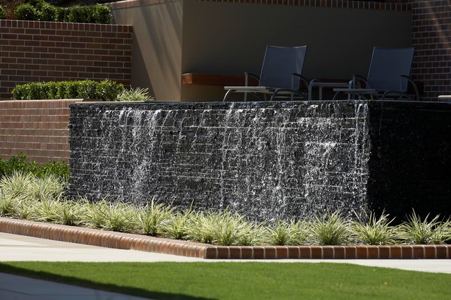 Dural 4 contemporary-garden