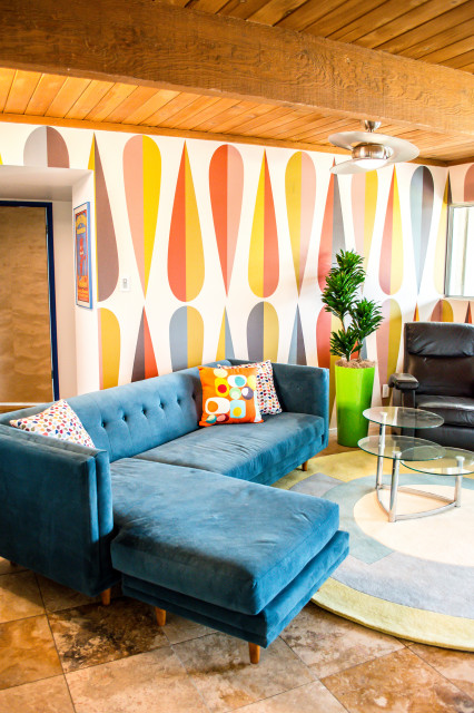 MCM MOD LOVE 32nd Street retro-salon