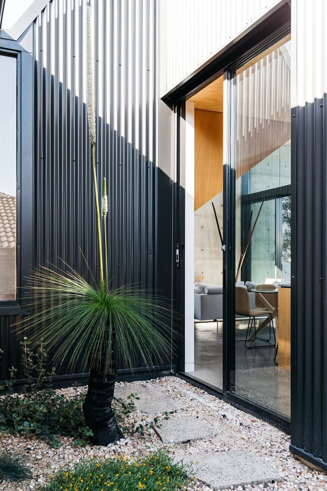 Inspiration for a rustic home design remodel in Sydney