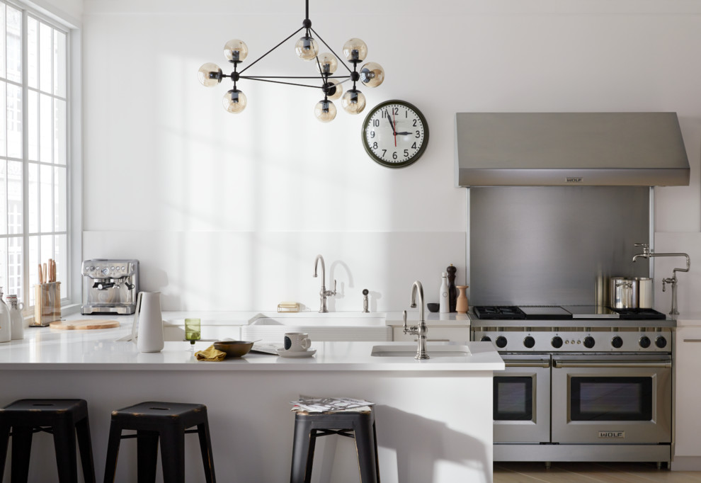 Kitchen - modern kitchen idea in Phoenix
