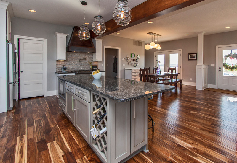 Example of a transitional kitchen design in Cedar Rapids