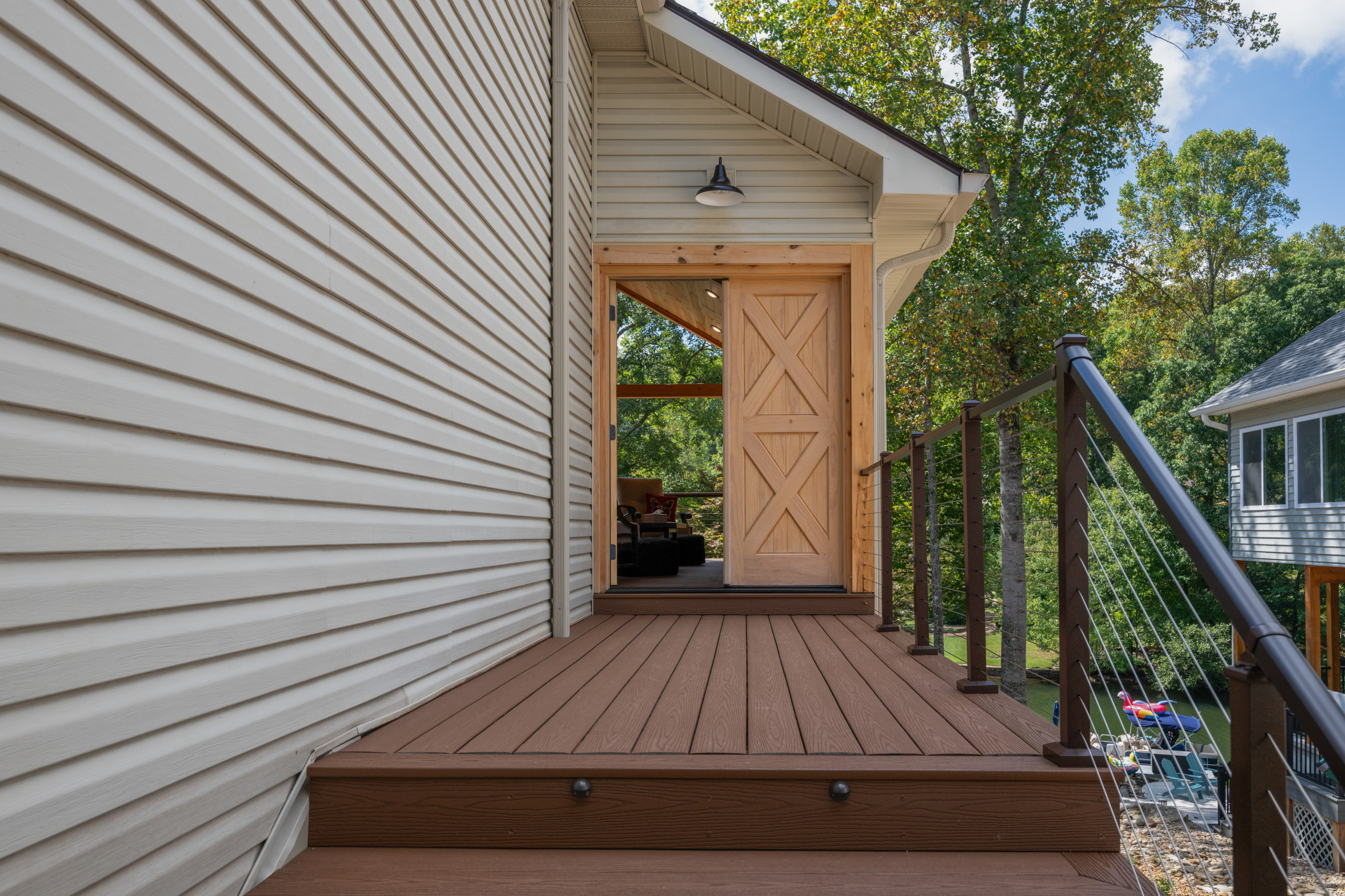 116 Motthaven Drive - Timber Frame Deck Addition