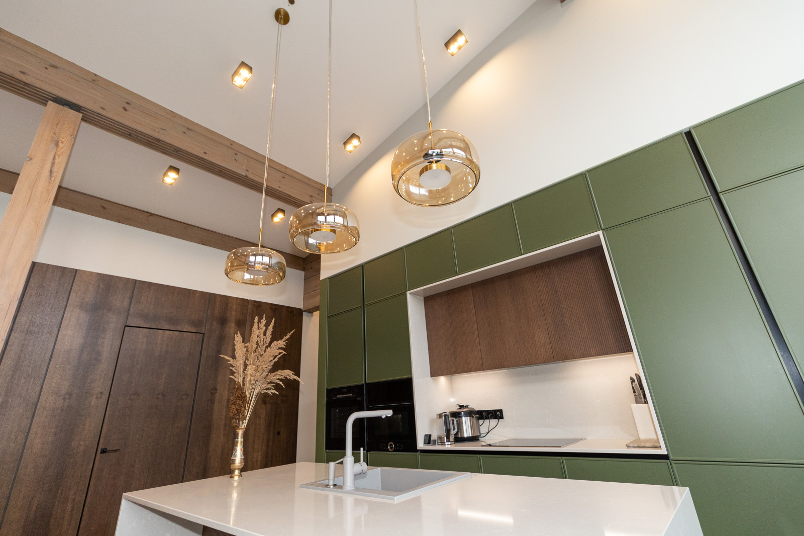 Ремонт дома из клеевого бруса 170 кв. м