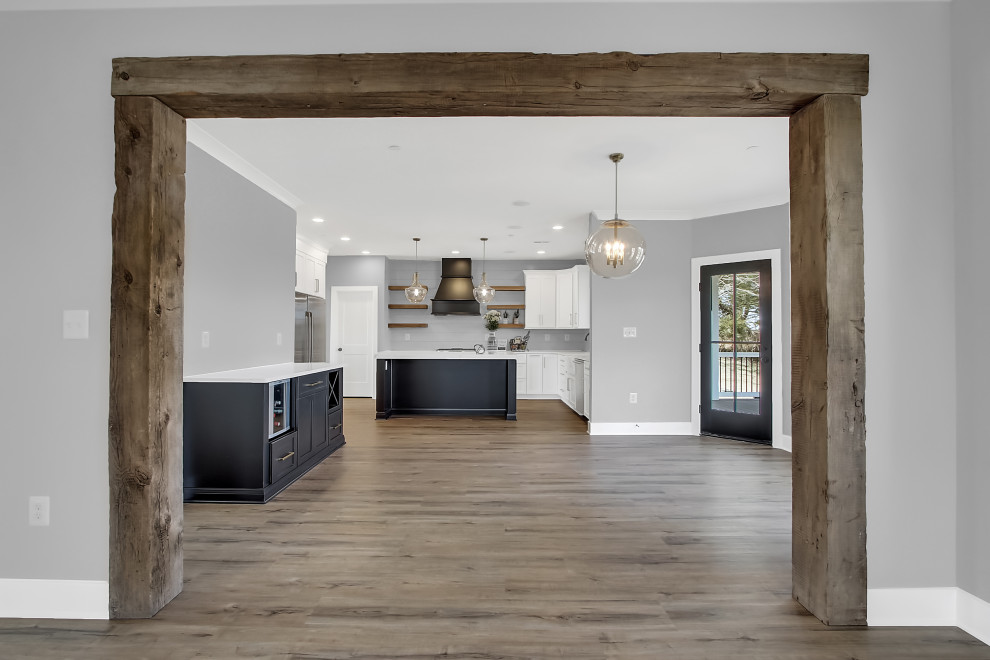 Modern Farmhouse Kitchen with Bonus Craftroom
