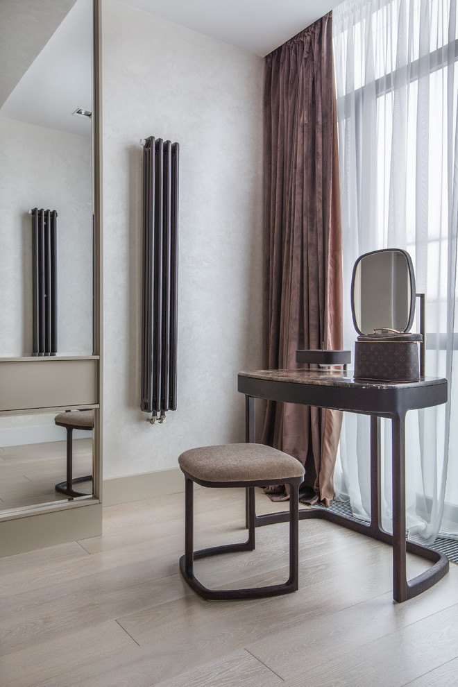 Двух этажная квартира для большой семьи, 210 кв м