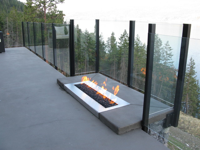 Custom 36 Linear Outdoor Burner Modern Vancouver By