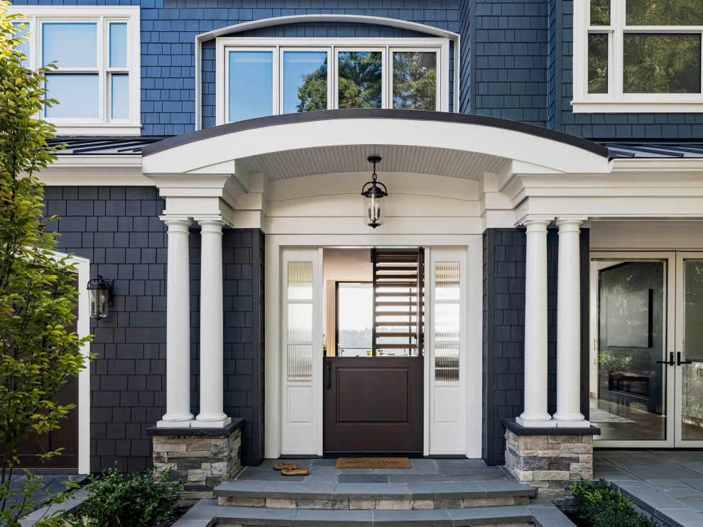 Transitional front door photo in Seattle