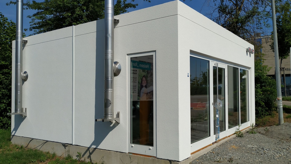 Freistehende, Große Moderne Garage als Arbeitsplatz, Studio oder Werkraum in Stuttgart