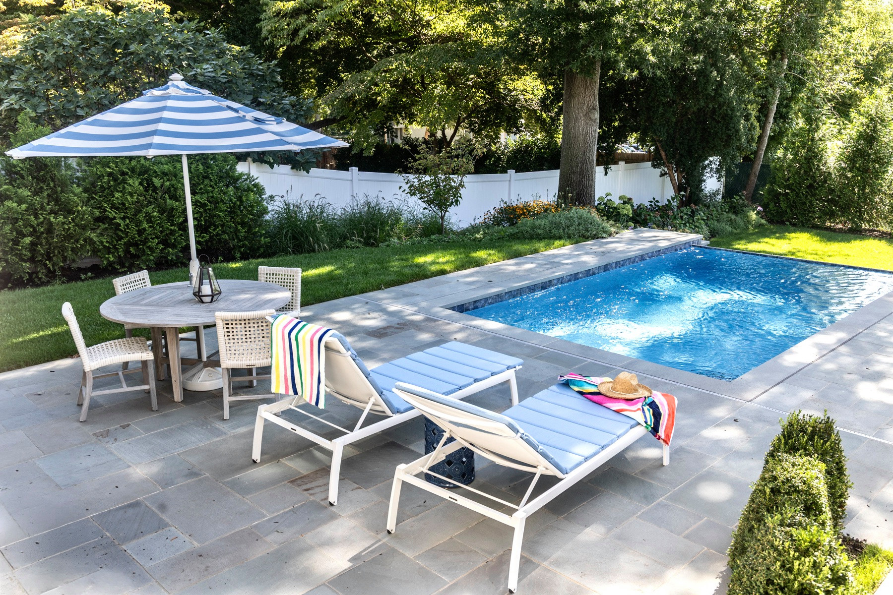 Charming Bungalow with Pool