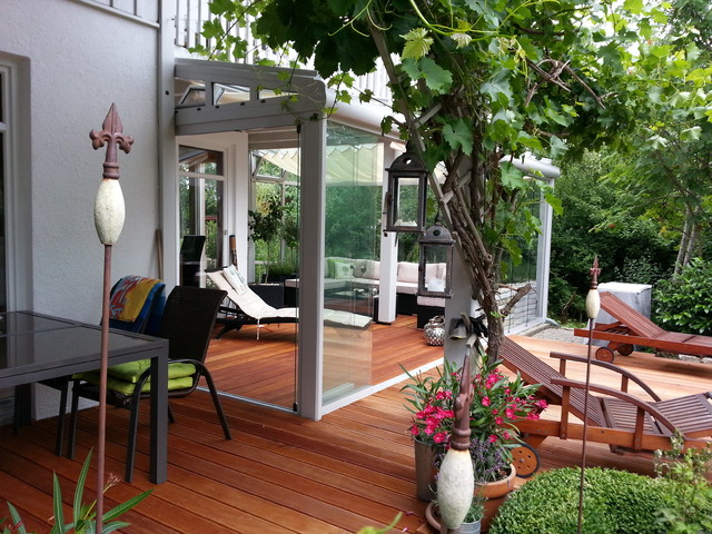 Sommergarten mit Ganzglasschiebet&uuml;ren deck