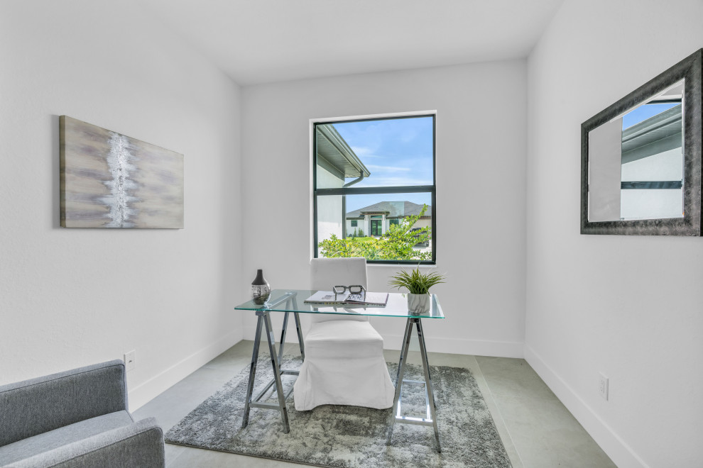 Cape Coral Modern Home